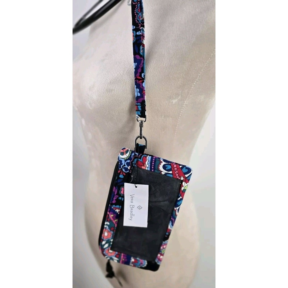 Vera Bradley Tech Wristlet RFID Protection Haymarket‎ Paisley NWT